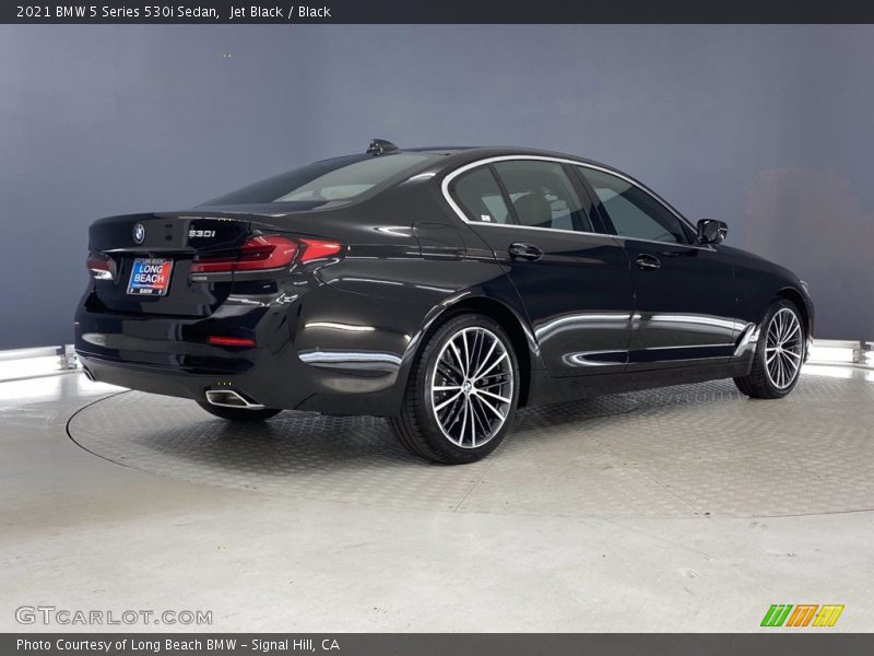 Jet Black / Black 2021 BMW 5 Series 530i Sedan