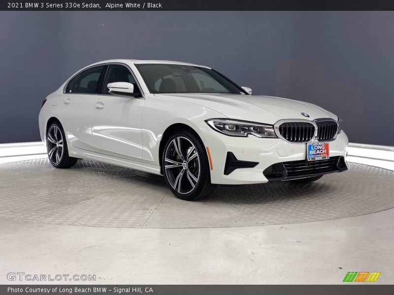 Alpine White / Black 2021 BMW 3 Series 330e Sedan