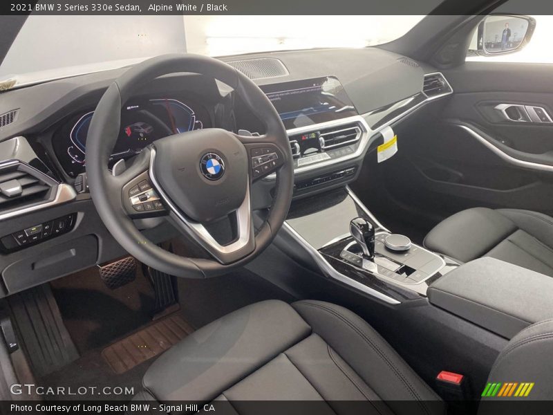 Alpine White / Black 2021 BMW 3 Series 330e Sedan