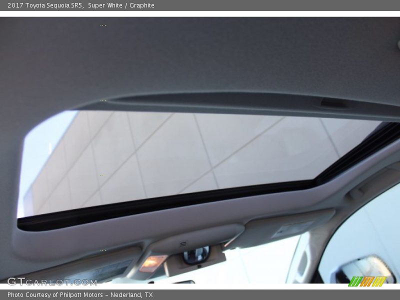 Super White / Graphite 2017 Toyota Sequoia SR5