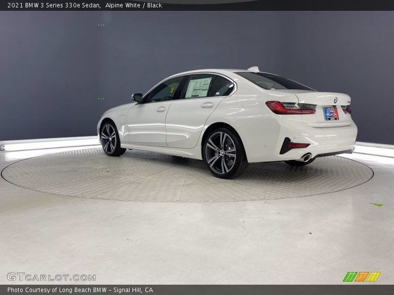 Alpine White / Black 2021 BMW 3 Series 330e Sedan