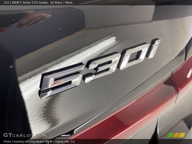 Jet Black / Black 2021 BMW 5 Series 530i Sedan