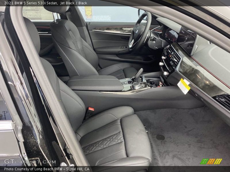 Jet Black / Black 2021 BMW 5 Series 530i Sedan