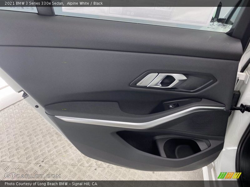 Alpine White / Black 2021 BMW 3 Series 330e Sedan
