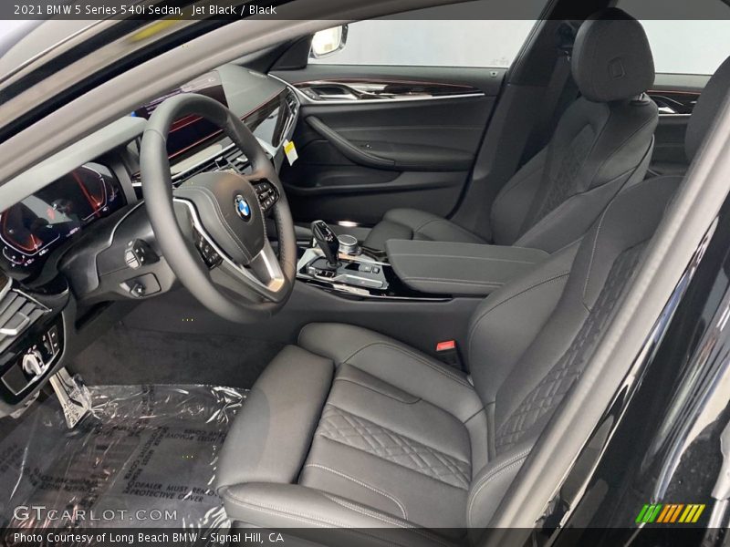 Jet Black / Black 2021 BMW 5 Series 540i Sedan