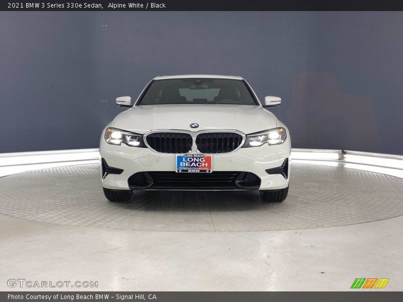 Alpine White / Black 2021 BMW 3 Series 330e Sedan