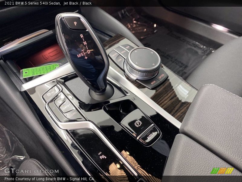 Jet Black / Black 2021 BMW 5 Series 540i Sedan