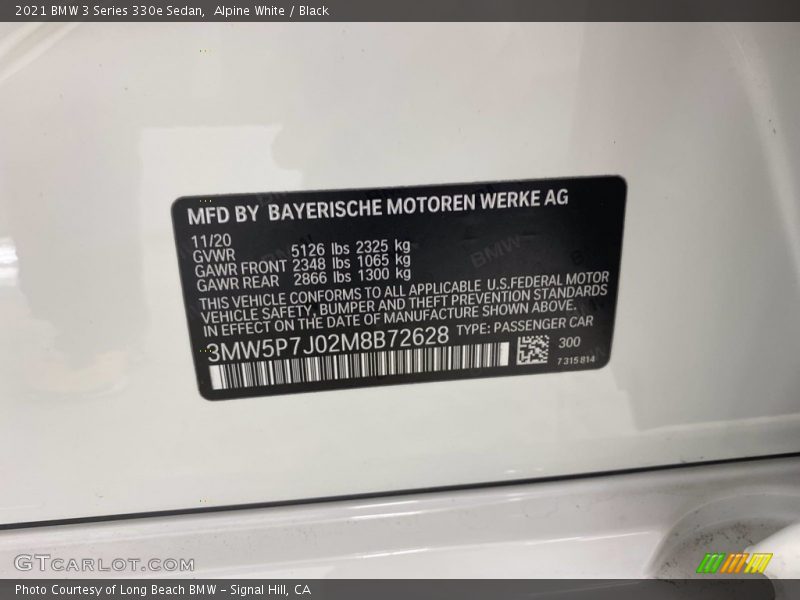 Alpine White / Black 2021 BMW 3 Series 330e Sedan