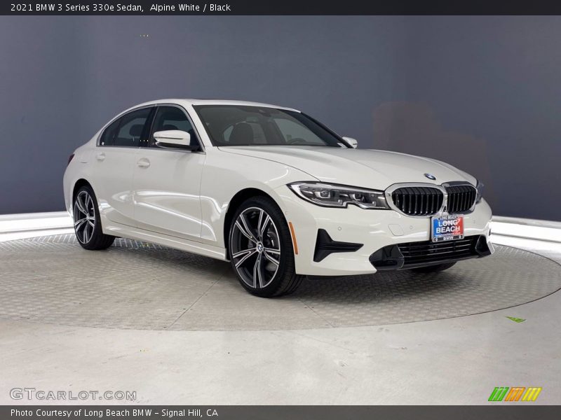 Alpine White / Black 2021 BMW 3 Series 330e Sedan