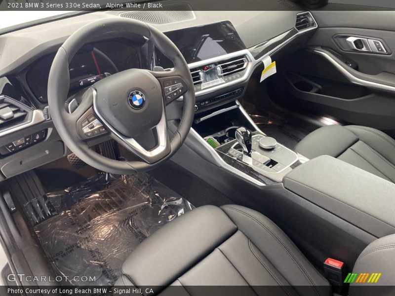 Alpine White / Black 2021 BMW 3 Series 330e Sedan