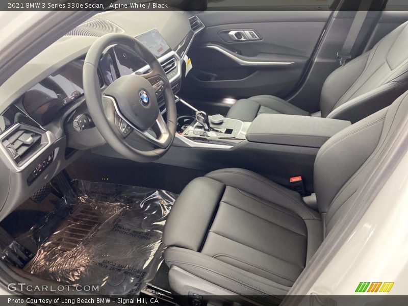 Alpine White / Black 2021 BMW 3 Series 330e Sedan