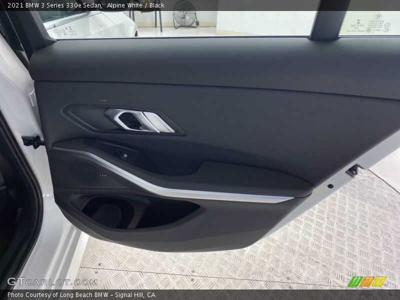 Alpine White / Black 2021 BMW 3 Series 330e Sedan