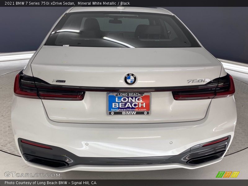 Mineral White Metallic / Black 2021 BMW 7 Series 750i xDrive Sedan