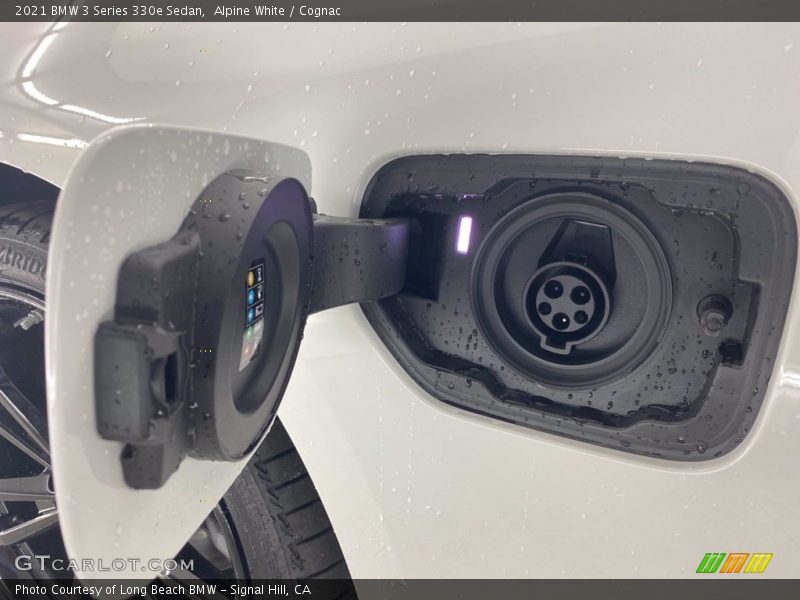 Alpine White / Cognac 2021 BMW 3 Series 330e Sedan