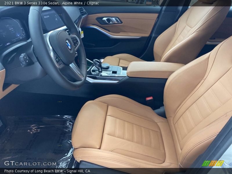 Alpine White / Cognac 2021 BMW 3 Series 330e Sedan