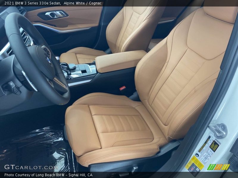 Alpine White / Cognac 2021 BMW 3 Series 330e Sedan