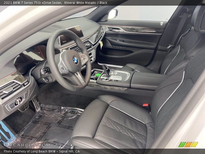 Mineral White Metallic / Black 2021 BMW 7 Series 750i xDrive Sedan