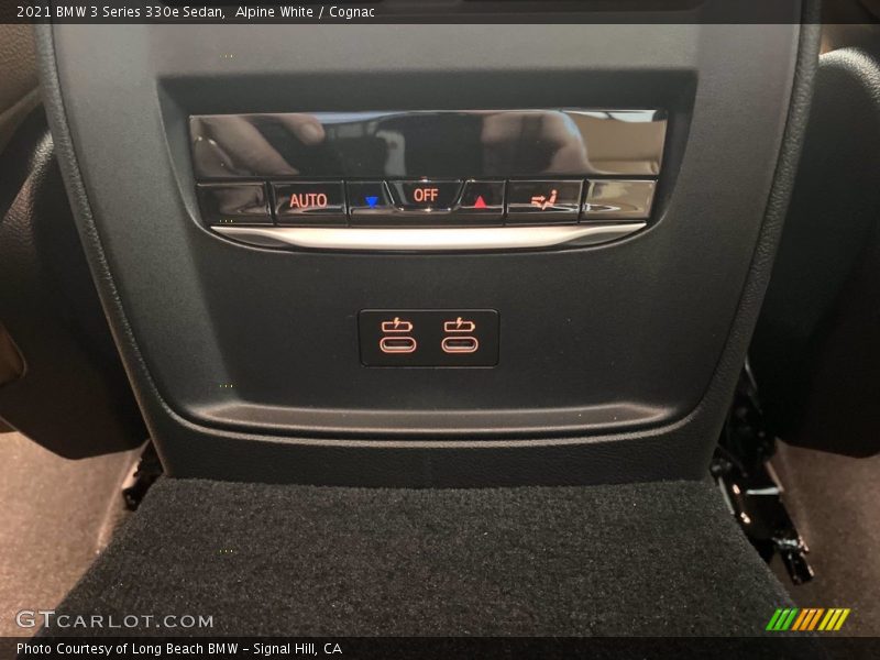Alpine White / Cognac 2021 BMW 3 Series 330e Sedan
