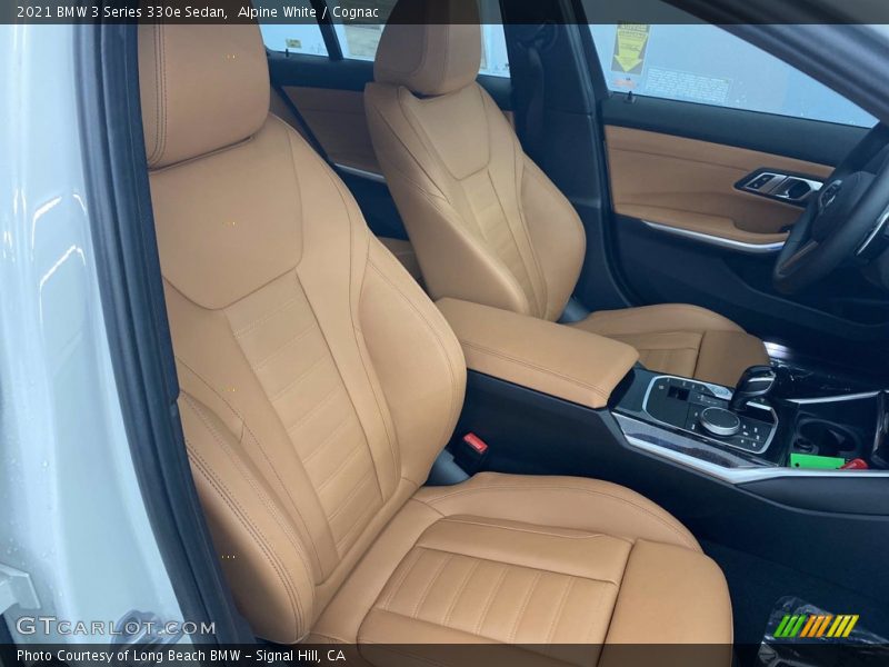 Alpine White / Cognac 2021 BMW 3 Series 330e Sedan
