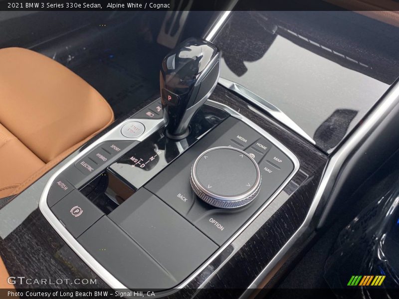 Alpine White / Cognac 2021 BMW 3 Series 330e Sedan