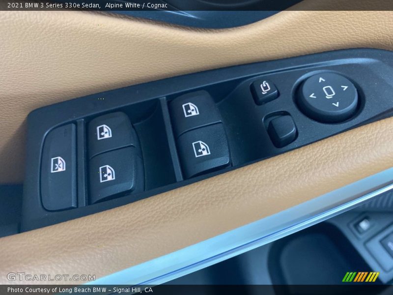 Alpine White / Cognac 2021 BMW 3 Series 330e Sedan