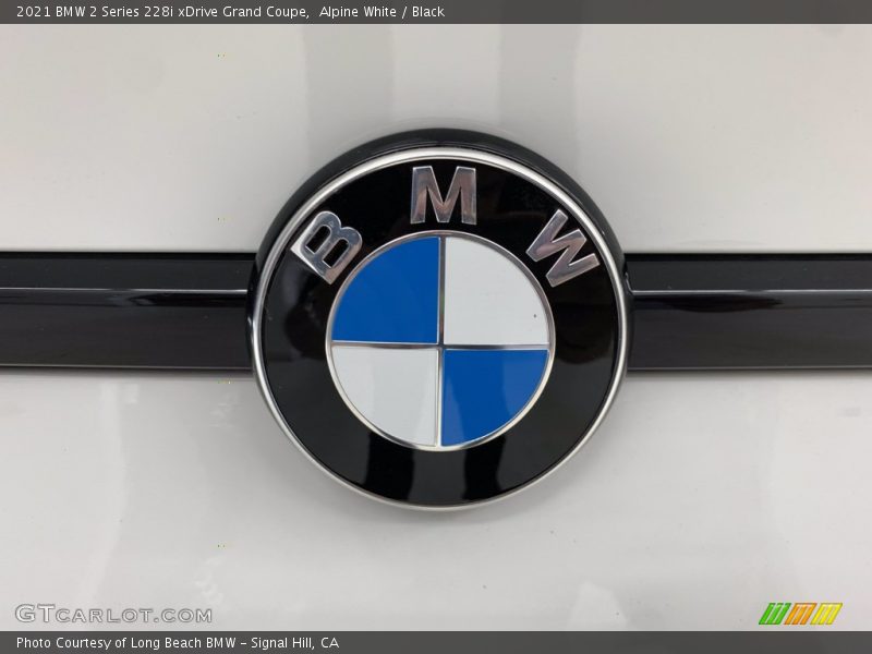 Alpine White / Black 2021 BMW 2 Series 228i xDrive Grand Coupe