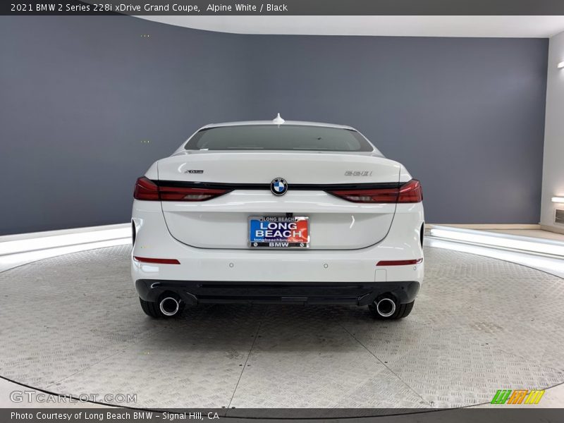 Alpine White / Black 2021 BMW 2 Series 228i xDrive Grand Coupe