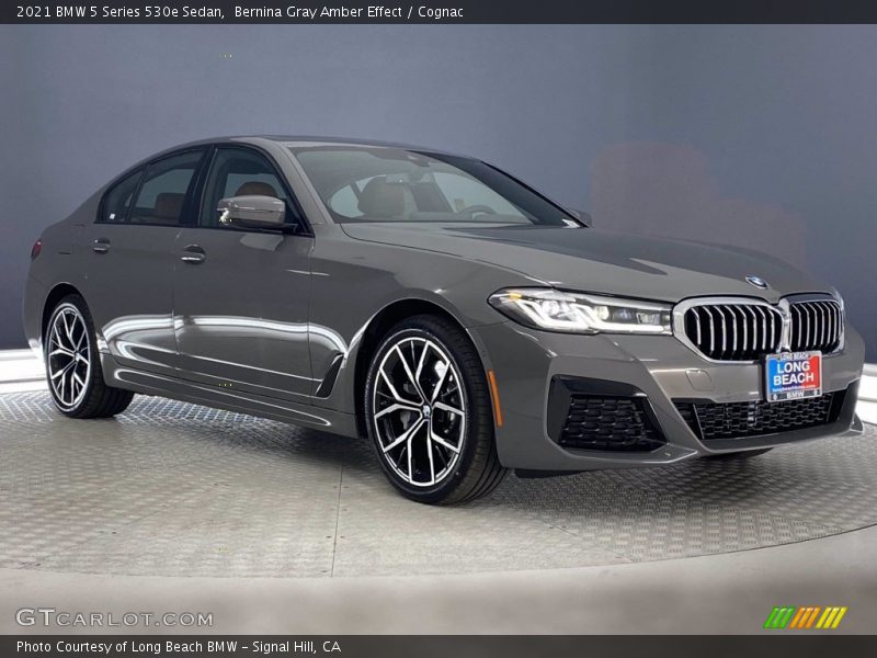 Bernina Gray Amber Effect / Cognac 2021 BMW 5 Series 530e Sedan