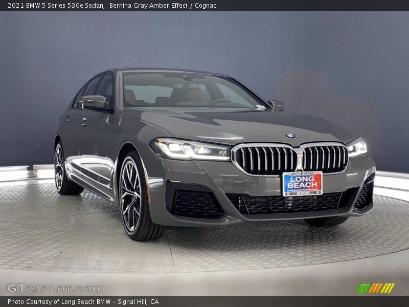 Bernina Gray Amber Effect / Cognac 2021 BMW 5 Series 530e Sedan