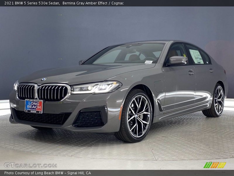 Bernina Gray Amber Effect / Cognac 2021 BMW 5 Series 530e Sedan