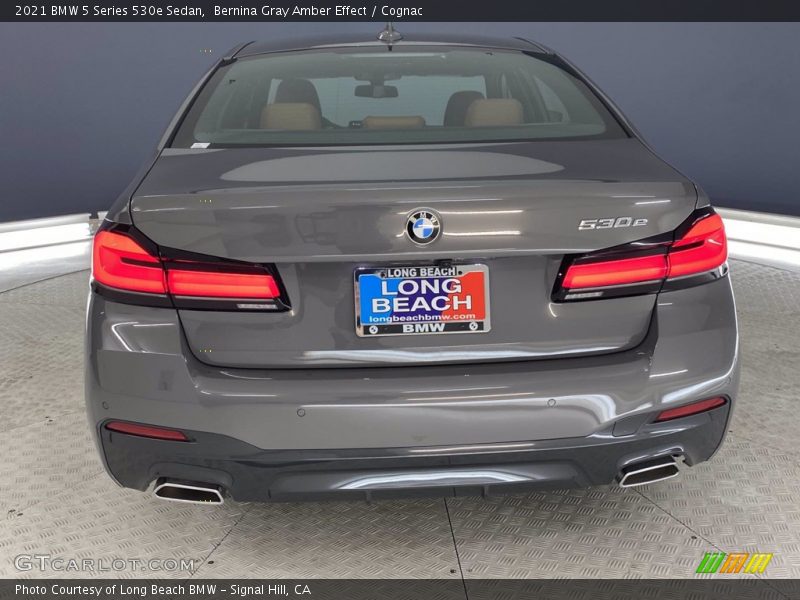Bernina Gray Amber Effect / Cognac 2021 BMW 5 Series 530e Sedan