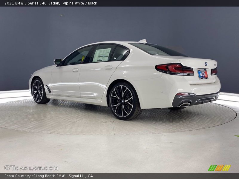 Alpine White / Black 2021 BMW 5 Series 540i Sedan