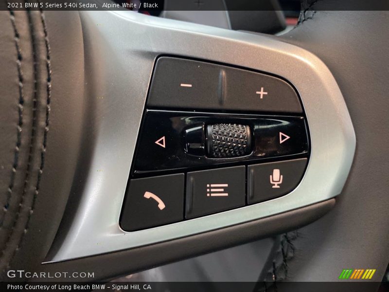Alpine White / Black 2021 BMW 5 Series 540i Sedan