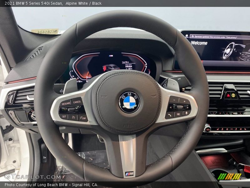 Alpine White / Black 2021 BMW 5 Series 540i Sedan