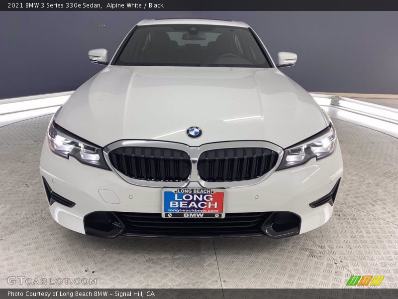 Alpine White / Black 2021 BMW 3 Series 330e Sedan
