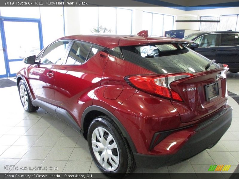 Ruby Flare Pearl / Black 2019 Toyota C-HR LE