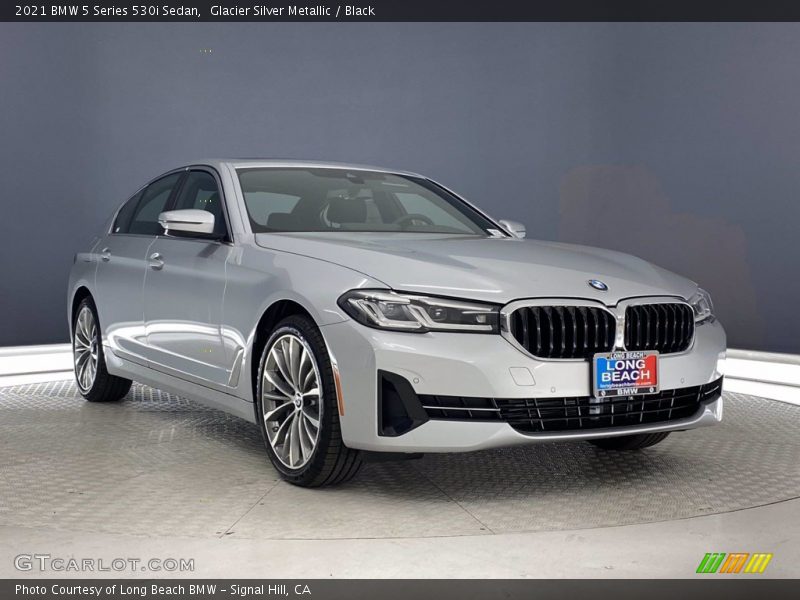 Glacier Silver Metallic / Black 2021 BMW 5 Series 530i Sedan