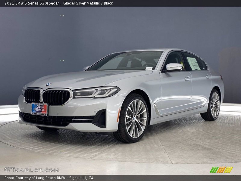 Glacier Silver Metallic / Black 2021 BMW 5 Series 530i Sedan