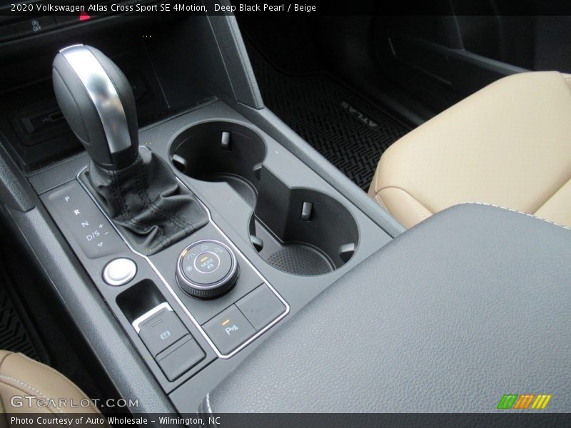 Deep Black Pearl / Beige 2020 Volkswagen Atlas Cross Sport SE 4Motion