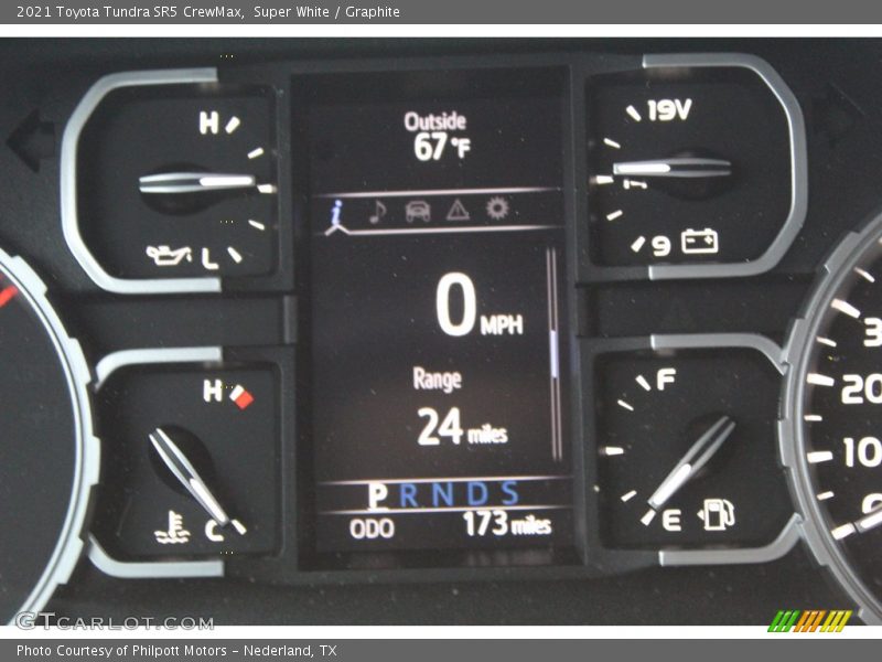 Super White / Graphite 2021 Toyota Tundra SR5 CrewMax