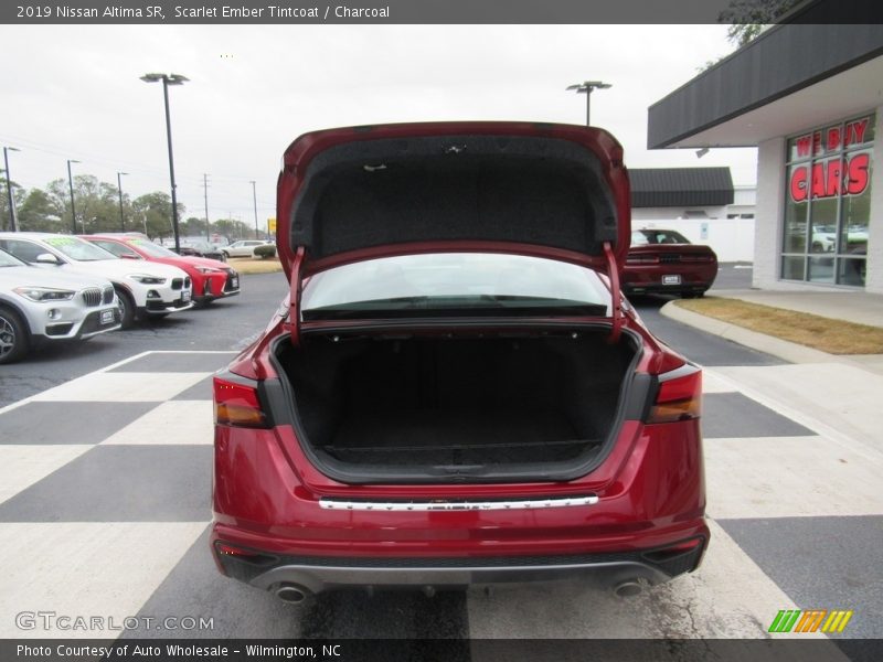 Scarlet Ember Tintcoat / Charcoal 2019 Nissan Altima SR