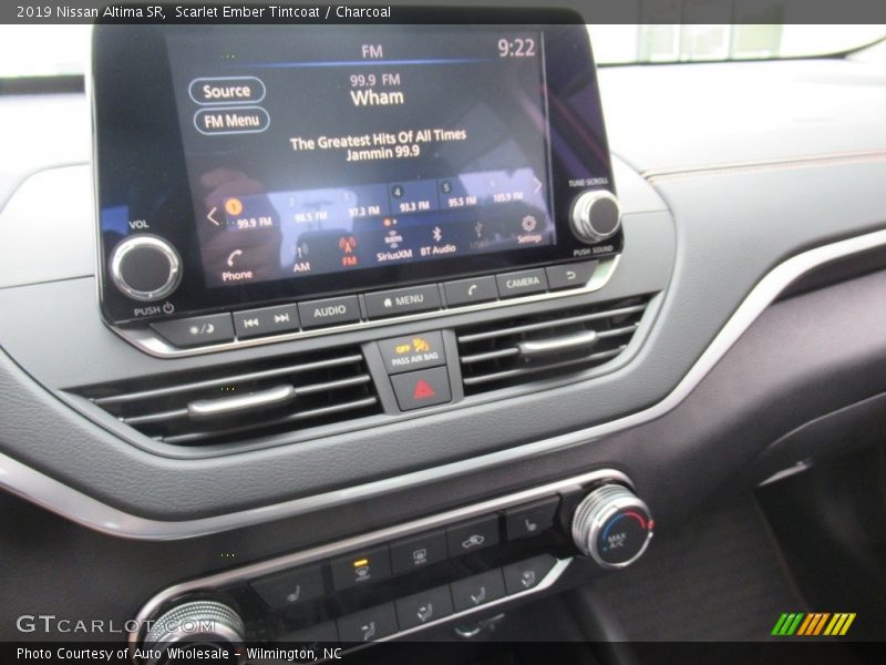 Scarlet Ember Tintcoat / Charcoal 2019 Nissan Altima SR
