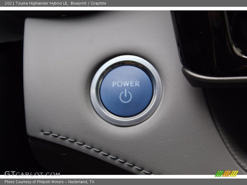 Blueprint / Graphite 2021 Toyota Highlander Hybrid LE