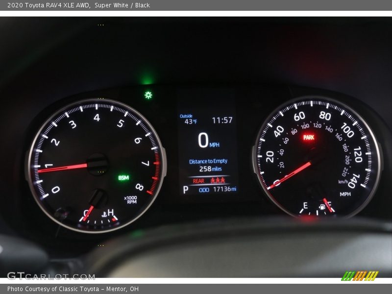 Super White / Black 2020 Toyota RAV4 XLE AWD