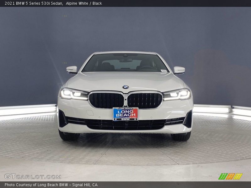 Alpine White / Black 2021 BMW 5 Series 530i Sedan