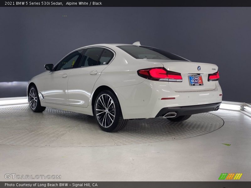 Alpine White / Black 2021 BMW 5 Series 530i Sedan