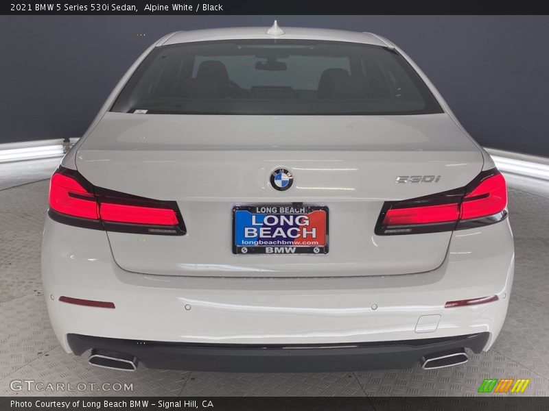 Alpine White / Black 2021 BMW 5 Series 530i Sedan