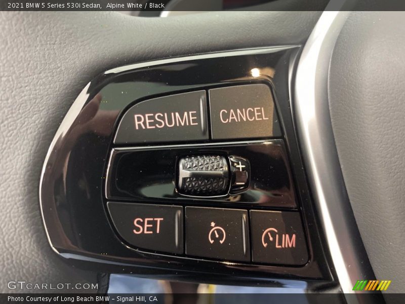 Alpine White / Black 2021 BMW 5 Series 530i Sedan