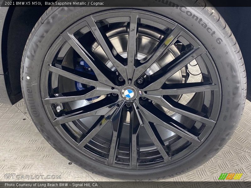 Black Sapphire Metallic / Cognac 2021 BMW X5 M50i