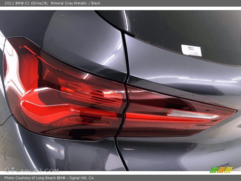 Mineral Gray Metallic / Black 2021 BMW X2 sDrive28i
